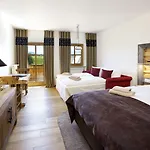 Koessel Hotel 4*