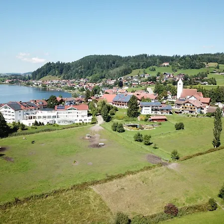 Koessel 4*