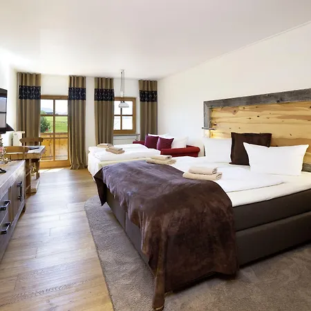 Hotel Koessel 4*